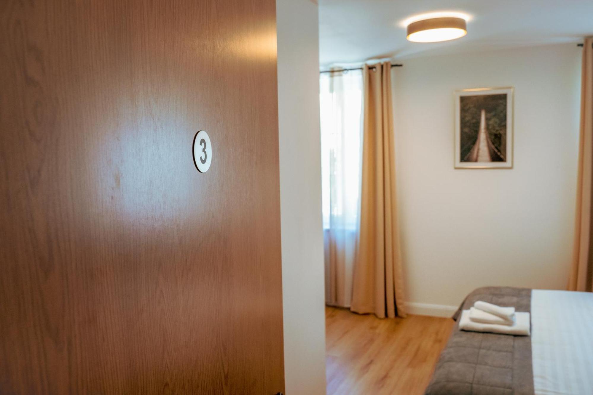 Landhotel Engel & Kreuz Ґаґґенау Екстер'єр фото