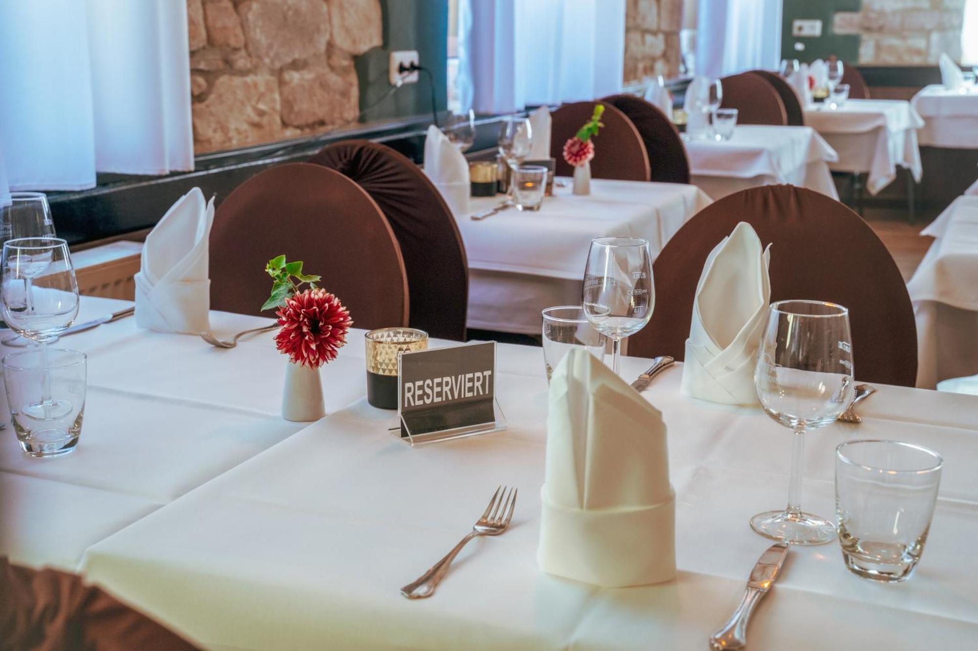 Landhotel Engel & Kreuz Ґаґґенау Екстер'єр фото